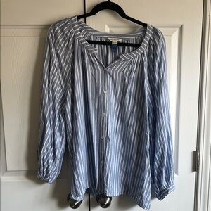 beachlunchlounge Blue and White Casual Button Down Shirt